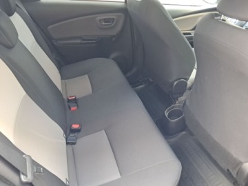 Toyota Yaris III Hatchback 5d Facelifting 2017 1.5 Dual VVT-iE 111KM 2018 Toyota Yaris 1,5-Dual-VVT-iE III (2011-2019) Toyot, zdjęcie 10