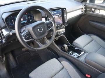 Volvo XC40 Crossover Facelifting 2.0 B3 163KM 2026 VOLVO XC40 B3 Plus Dark Suv 2.0 (163KM) 2026, zdjęcie 9