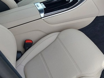 Mercedes GLC C254/X254 Coupe 2.0 220d 197KM 2026 GLC 220 d 4-Matic Avantgarde 2.0 (197KM) 2026, zdjęcie 8