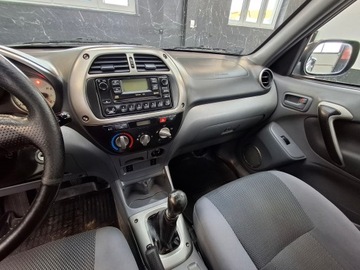 Toyota RAV4 II 2.0 16V D-4D 116KM 2002 Toyota Rav 4 Napęd 4x4, zdjęcie 11