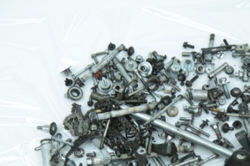 СМЕСЬ ВИНТОВ HONDA VARADERO 125 01-06