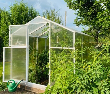САДОВАЯ ТЕПЛИЦА ИЗ ПОЛИКАРБОНАТА 5,6 м2 ТУННЕЛЬ ИЗ ПОЛИКАРБОНАТА 210Х270 ПТФ