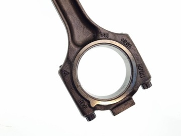 PORSCHE CAYENNE (92A) 2011 PÍST Z OJNICE