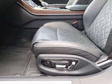 Audi A8 D5 Sedan Facelifting 3.0 50 TDI 286KM 2024 Audi A8 Webasto Night Vision Os skretna Masaz Dach szklany Asystenci 3.0, zdjęcie 15