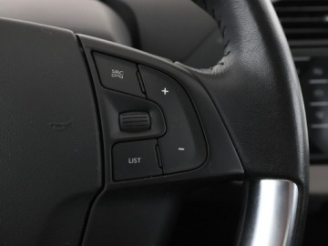 Citroen C4 Picasso II Picasso 1.2 PureTech 130KM 2016 Citroen C4 Picasso Historia serwisowa Klimatyzacja, zdjęcie 26