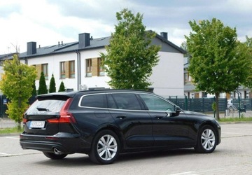 Volvo V60 II  2021 Volvo V60 z Gwarancja Bezwypadkowy Model 2022r 2.0 Benzyna 197KM, zdjęcie 3
