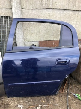 DRZWI LEWE TYŁ OPEL ASTRA 2 B HATCHBACK