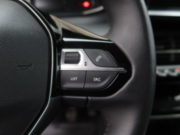 Peugeot 208 II Hatchback 1.2 PureTech 102KM 2023 Peugeot 208 1.2 PureTech, Salon Polska, zdjęcie 19