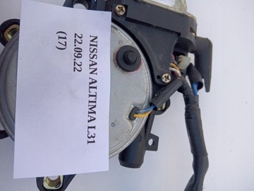 MOTOREK OKNO PRAVÝ LEVÝ PŘEDNÍ NISSAN ALTIMA L31