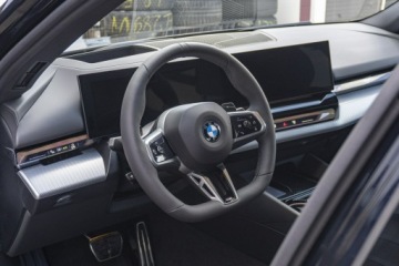 BMW Seria 5 G90-91 Touring 2.0 520d 197KM 2026 BMW 520 xDrive Limuzyna - Dostępny od ręki!, zdjęcie 11