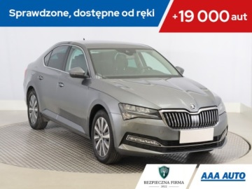 Skoda Superb III Liftback Facelifting 2.0 TSI 190KM 2022 Skoda Superb 2.0 TSI, Salon Polska, Serwis ASO