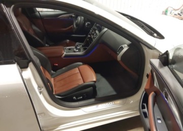 BMW Seria 8 II M Coupe 4.4 M850i 530KM 2022 BMW Seria 8 2022r., M850i Gran Coupe Xdrive, 4.4L, od ubezpieczalni 4.4, zdjęcie 12