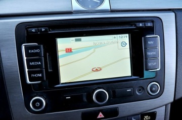 Volkswagen Passat B7 Variant 2.0 TDI CR DPF BlueMotion 140KM 2012 Volkswagen Passat 2.0Tdi 140KM Navi Klimatronik, zdjęcie 21