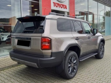 Toyota Land Cruiser VII Terenowy 5d 2.8 D-4D 204KM 2025 Od ręki - Executive 2.8 MHEV 205KM | Dach panoramiczny!, zdjęcie 2