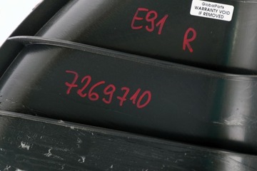 BMW E91 Накладка корпуса правая сторона багажника