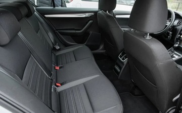 Skoda Octavia III Liftback Facelifting 2.0 TDI 150KM 2018 Skoda Octavia 2.0TDI 150KM Ledy Navi DsG 20 RS Full Serwis Vat 23 Gwaranci, zdjęcie 26