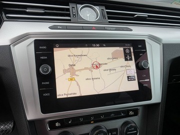 Volkswagen Passat B8 Variant 2.0 TDI BlueMotion SCR 150KM 2018 Volkswagen Passat 2.0 TDI DSG *bezwypadkowy* tylko, zdjęcie 15