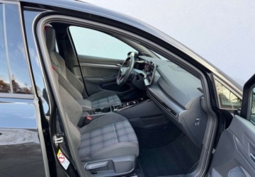 Volkswagen Golf VIII GTI Facelifting 2.0 TSI 265KM 2024 Volkswagen Golf Volkswagen Golf 2.0 TSI GTI DSG 2.0 Benzyna 265KM, zdjęcie 9