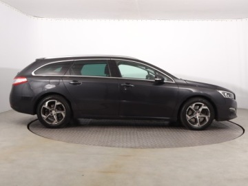 Peugeot 508 I SW Facelifting 2.0 BlueHDi 180KM 2015 Peugeot 508 2.0 BlueHDi, 178 KM, Automat, Skóra, zdjęcie 5