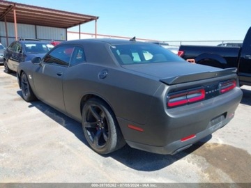 Dodge Challenger III 2021 Dodge Challenger 2021r, RT, Scat Pack, 6.4L 6.4 Benzyna 485KM, zdjęcie 4