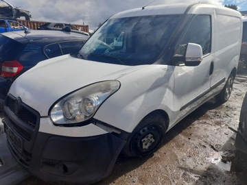 FIAT DOBLO II DVEŘE PRAVÝ ZADNÍ VÍKO KUFRU KUFRU 249