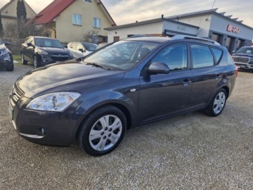 Kia Ceed I SW 2.0 143KM 2009 Kia Ceed 2009 Sliczna 2.0b z Niemiec Zarejestrowana Gwarancja 2.0 Benzyna, zdjęcie 3