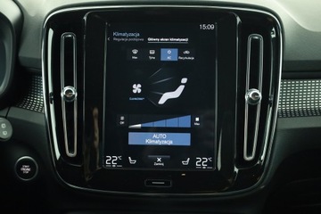 Volvo XC40 Crossover 1.5 T3 156KM 2018 Volvo XC40 T3, Salon Polska, Serwis ASO, Skóra, zdjęcie 9