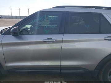 Ford Explorer VI 2023 Ford Explorer XLT 2023 2.3l 2.3 Benzyna 300KM, zdjęcie 2