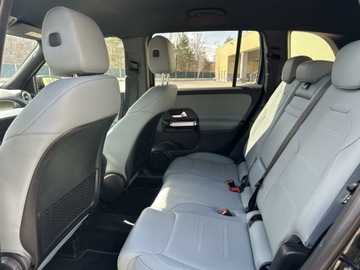 Mercedes GLB SUV 1.3 200 163KM 2023 Mercedes-Benz GLB 200 AMG / Keyless-GO / Multibeam, zdjęcie 17