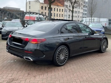 Mercedes Klasa E W214 Sedan 2.0 200 204KM 2025 E Klasa 200 4-Matic AMG 2.0 (204KM) 2025, zdjęcie 2