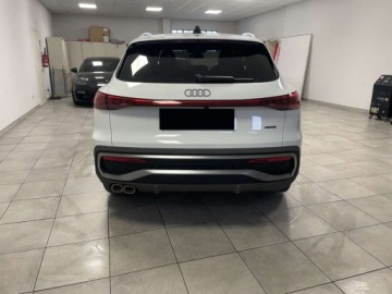 Audi Q5 II SUV Facelifting 2.0 40 TDI 204KM 2026 AUDI Q5 TDI quattro S line Suv 2.0 (204KM) 2026, zdjęcie 1