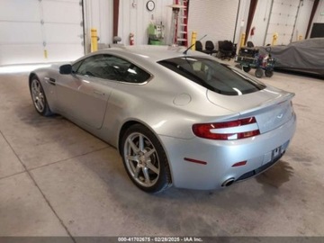 Aston Martin V8 Vantage III 2007 Aston Martin V8 Vantage Aston Martin V8 Vantage, od ubezpieczalni 4.3 380KM, zdjęcie 6