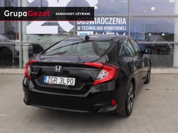Honda Civic X Sedan 4d Facelifting 1.5 VTEC TURBO 182KM 2020 Honda Civic 1.5 V-TEC Executive 182KM MT Pierwszy Właściciel, zdjęcie 5