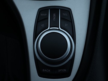 BMW X1 E84 Crossover sDrive18d 143KM 2012 BMW X1 sDrive18d, Navi, Klima, Klimatronic, zdjęcie 15