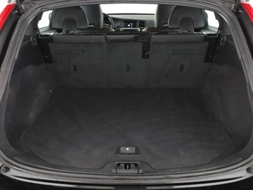 Volvo V60 I Kombi Facelifting 2.0 D2 DRIVE-E 120KM 2017 Volvo V60 skóra klima auto navi czujniki, zdjęcie 19
