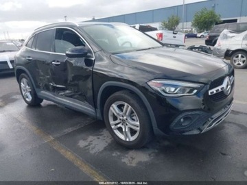 Mercedes GLA II 2022 Mercedes-Benz GLA 2022 r., 2,0 L 250 4MATIC 2.0 Benzyna 221KM, zdjęcie 2