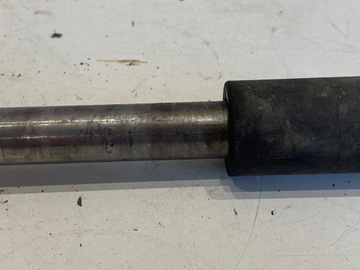 SUZUKI GSX 400E 400 E 82-87 ОСЬ ШПИЛЬКИ КОЛЕСА