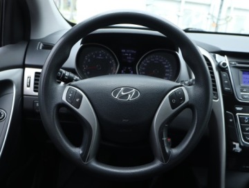 Hyundai i30 II Hatchback 3d 1.4 100KM 2013 Hyundai i30 1.4 CVVT, Salon Polska, Klima, zdjęcie 18