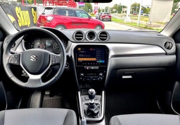 Suzuki 2024 Suzuki Vitara Premium Plus 1.4 mildHybrid 2WD 6MT Solar Yellow 2024 Auto d, zdjęcie 15