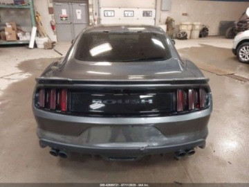 Ford Mustang VI 2015 Ford Mustang GT Premium 2015 5.0l 5.0 Benzyna 435KM, zdjęcie 4