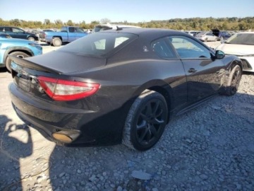 Maserati GranTurismo 2013 Maserati GranTurismo 2013, 4.7L, S, od ubezpieczalni 4.7 Benzyna 454KM, zdjęcie 3
