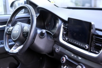 Kia Stonic I Crossover Facelifting 1.0 T-GDI 100KM 2022 Kia Stonic GT-Line|Navi|Kamera|Pólskóry|, zdjęcie 15