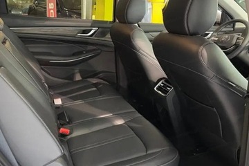 DFSK E5 1,5 PHEV 218KM 2025 DFSK E5 Prestige 1.5 PHEV E-CVT Suv 217KM 2025, zdjęcie 10