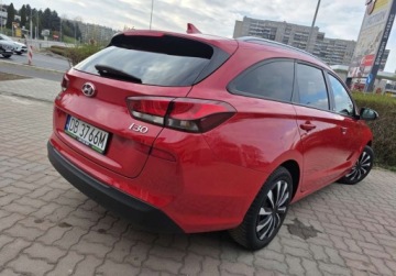 Hyundai i30 III Wagon 1.6 CRDI 115KM 2019 Hyundai i30 Wzorowy Navi - Klimatronik - Kamera - Zarejestrowany, zdjęcie 5