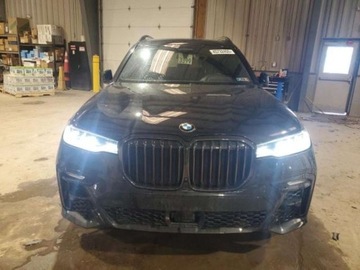 BMW X7 2022 BMW X7 M50i, 2022r., 4x4, 4.4L 4.4 Benzyna 523KM, zdjęcie 4