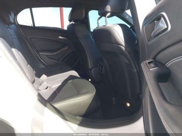 Mercedes GLA I 2019 Mercedes-Benz GLA 2019 Mercedes-Benz GLA GLA 250 SUV 2.0 Benzyna 208KM, zdjęcie 7