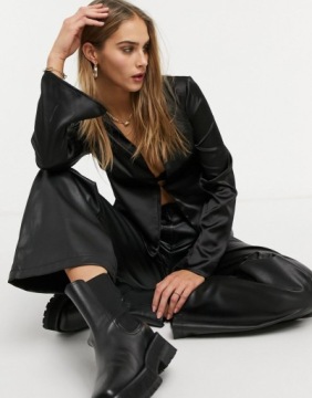 ЧЕРНАЯ АТЛАСНАЯ КЛАССИЧЕСКАЯ БЛУЗКА ЖЕНСКАЯ 38 М ВАД