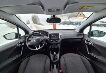 Peugeot 208 I Hatchback 5d Facelifting 1.2 PureTech 82KM 2017 Peugeot 208 Winter Edition 1.2 82KM // Nowy rozrząd !!!, zdjęcie 5