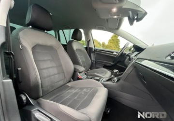 Volkswagen Golf VII Variant Facelifting 1.5 TSI ACT 150KM 2017 Volkswagen Golf Bezwypadkowy, FV23, DSG, Highline, KredytowanieLeasing, gw, zdjęcie 12