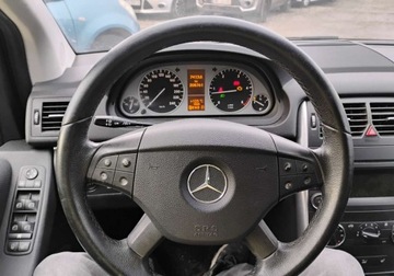Mercedes Klasa B W245 180 CDI 109KM 2010 Mercedes-Benz Klasa B 2010r, 2.0 Diesel, AUTOMAT,SALON POLSKA. Lekko uszko, zdjęcie 10